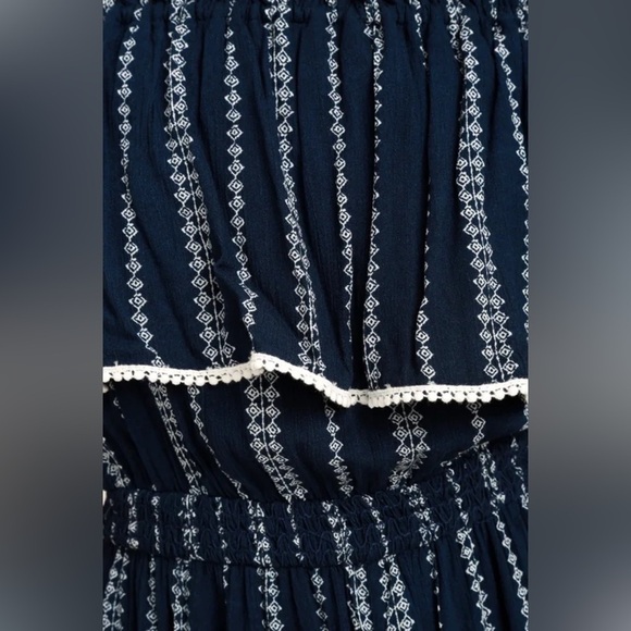 See Ya There Navy Blue Print Off-the-Shoulder Romper size XS - Picture 6 of 9